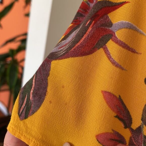 & Other Stories Golden Yellow Floral Faux Wrap Mini Dress Size 4 - Picture 13 of 14